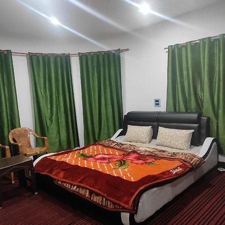 New Delight Hotel Kanzalwan Extérieur photo